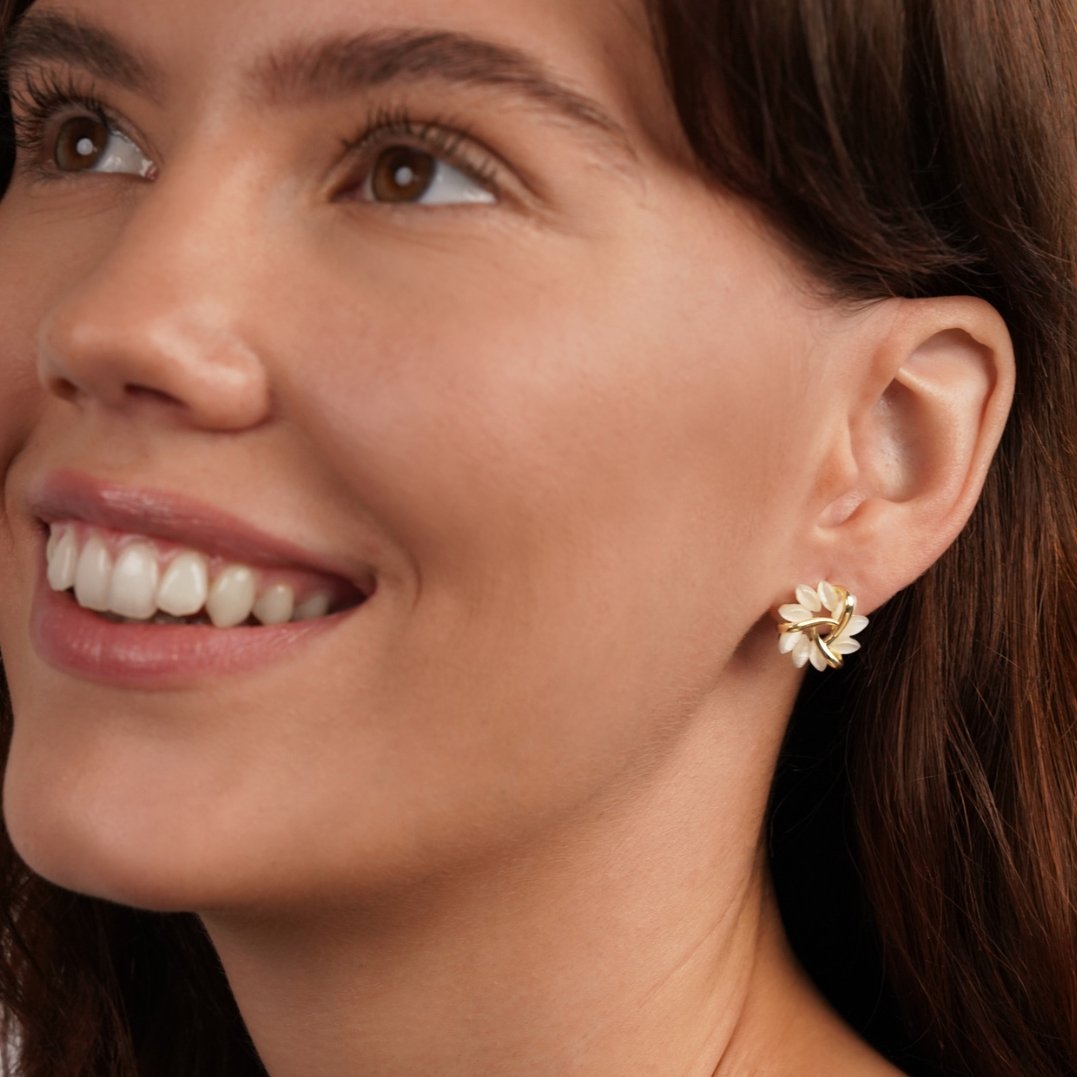 Opal-Petal-Ohrringe aus Gold